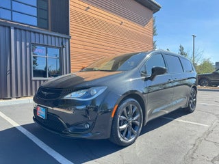 2018 Chrysler Pacifica Touring L Plus