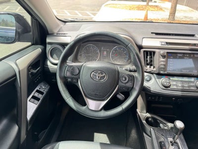 2017 Toyota RAV4 Platinum
