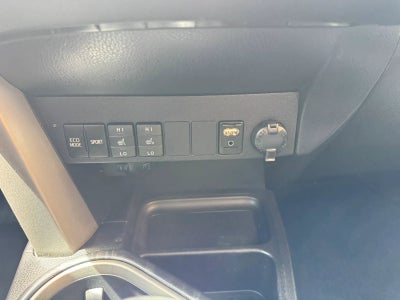 2017 Toyota RAV4 Platinum