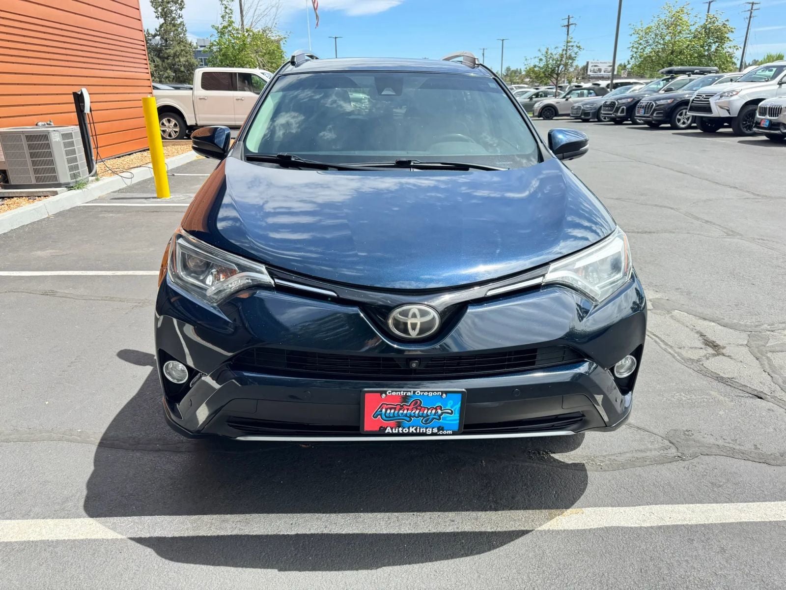 2017 Toyota RAV4 Platinum
