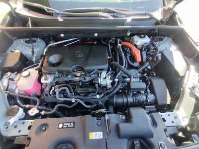 2020 Toyota RAV4 Hybrid XLE