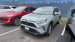 2020 Toyota RAV4 Hybrid XLE