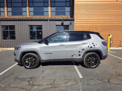 2023 Jeep Compass Altitude
