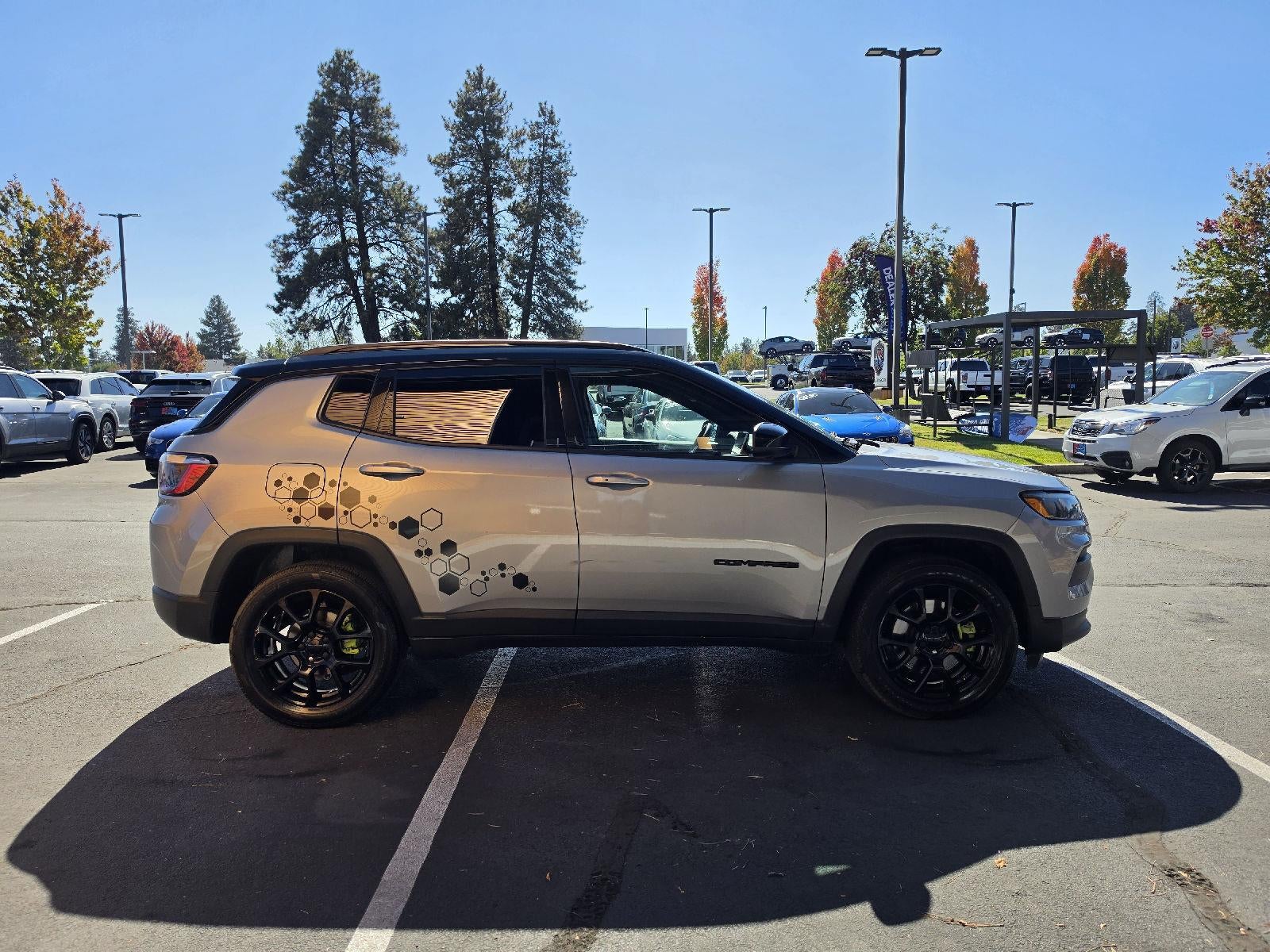 2023 Jeep Compass Altitude