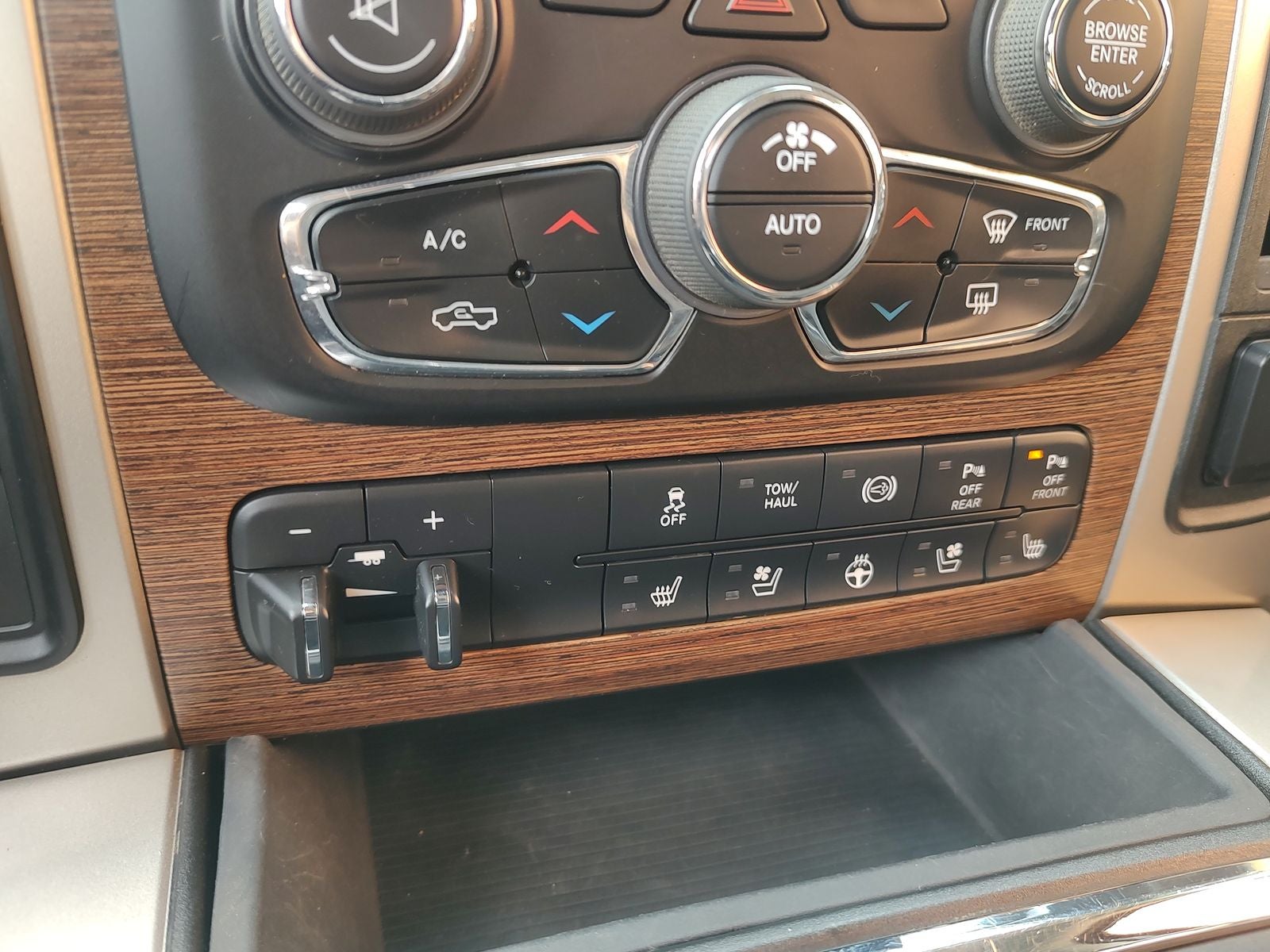 2017 RAM 3500 Laramie