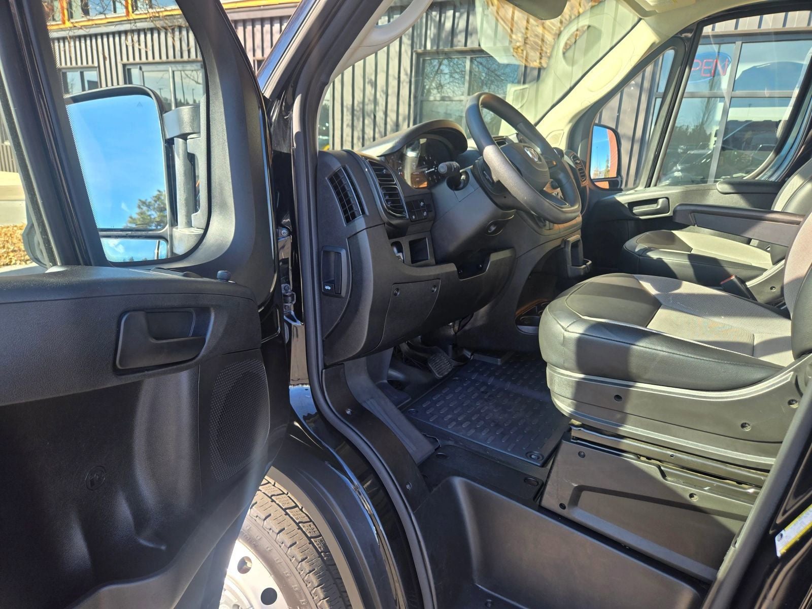 2023 RAM ProMaster 1500 Low Roof