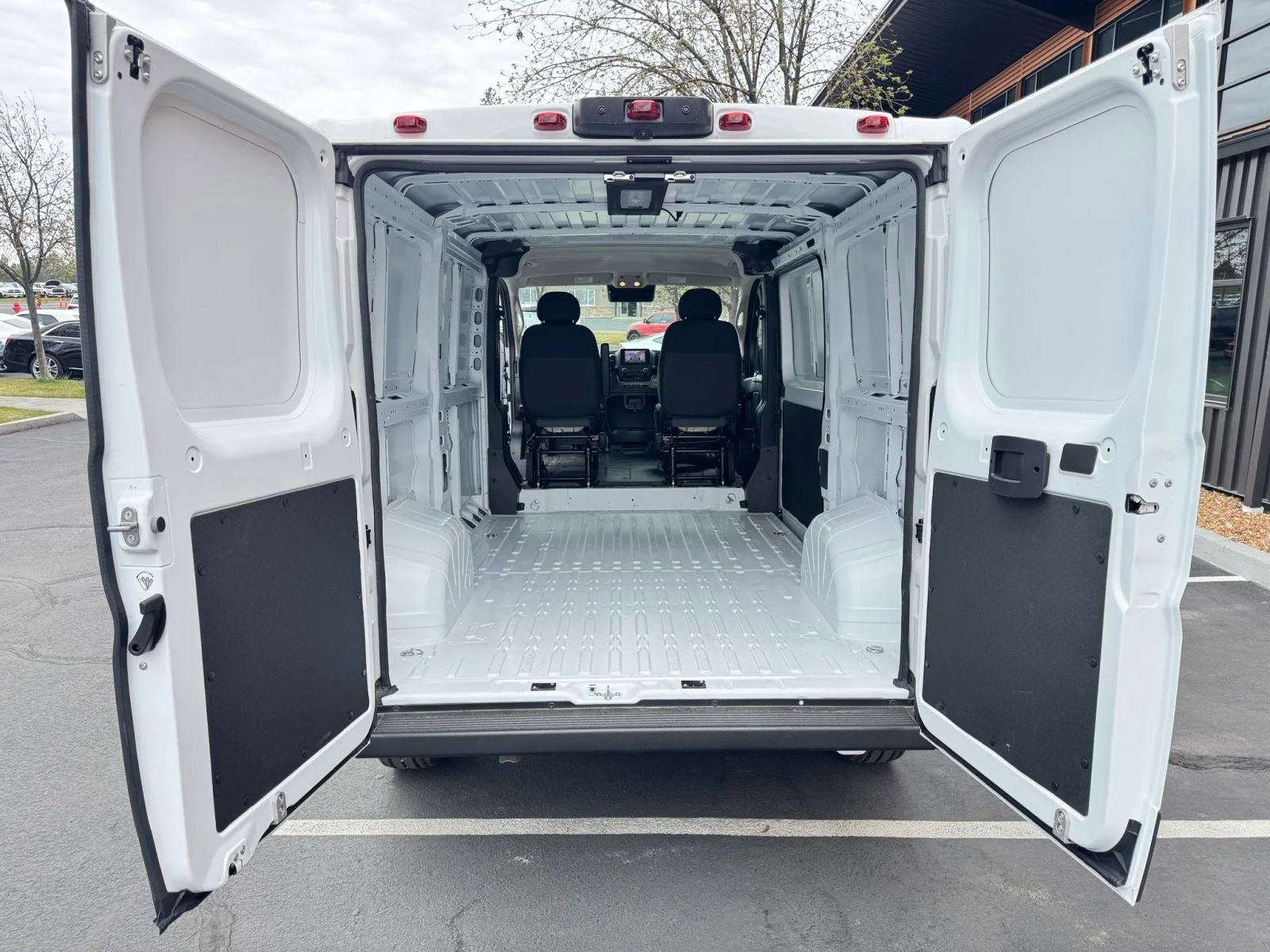 2024 RAM ProMaster 2500 Base