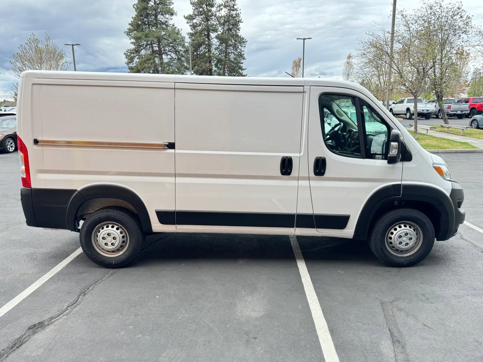 2024 RAM ProMaster 2500 Base