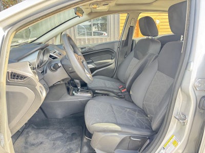 2012 Ford Fiesta SE