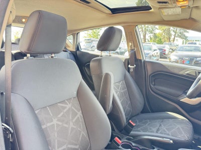 2012 Ford Fiesta SE