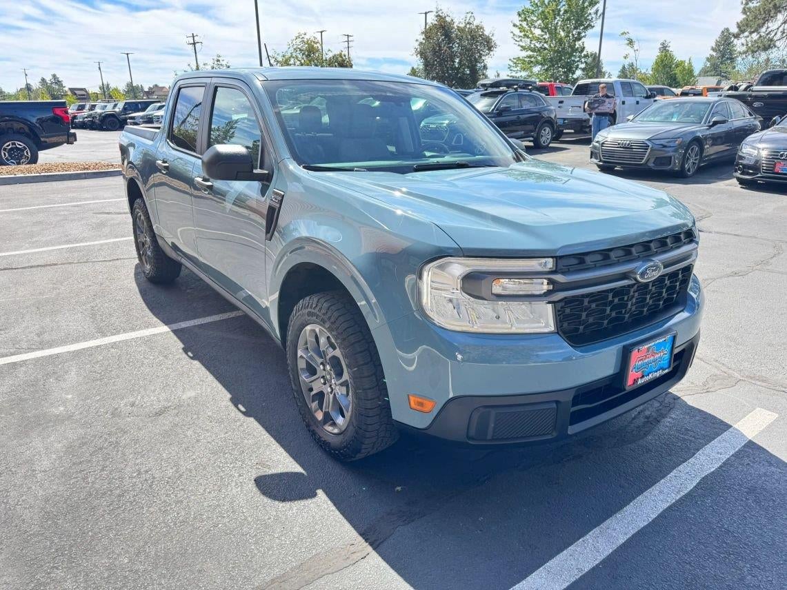 2023 Ford Maverick XLT Pickup 4D 4 1/2 ft