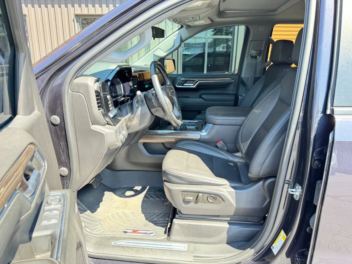 2024 Chevrolet Silverado 1500 Crew Cab LT Trail Boss Pickup 4D 6 1/2 ft