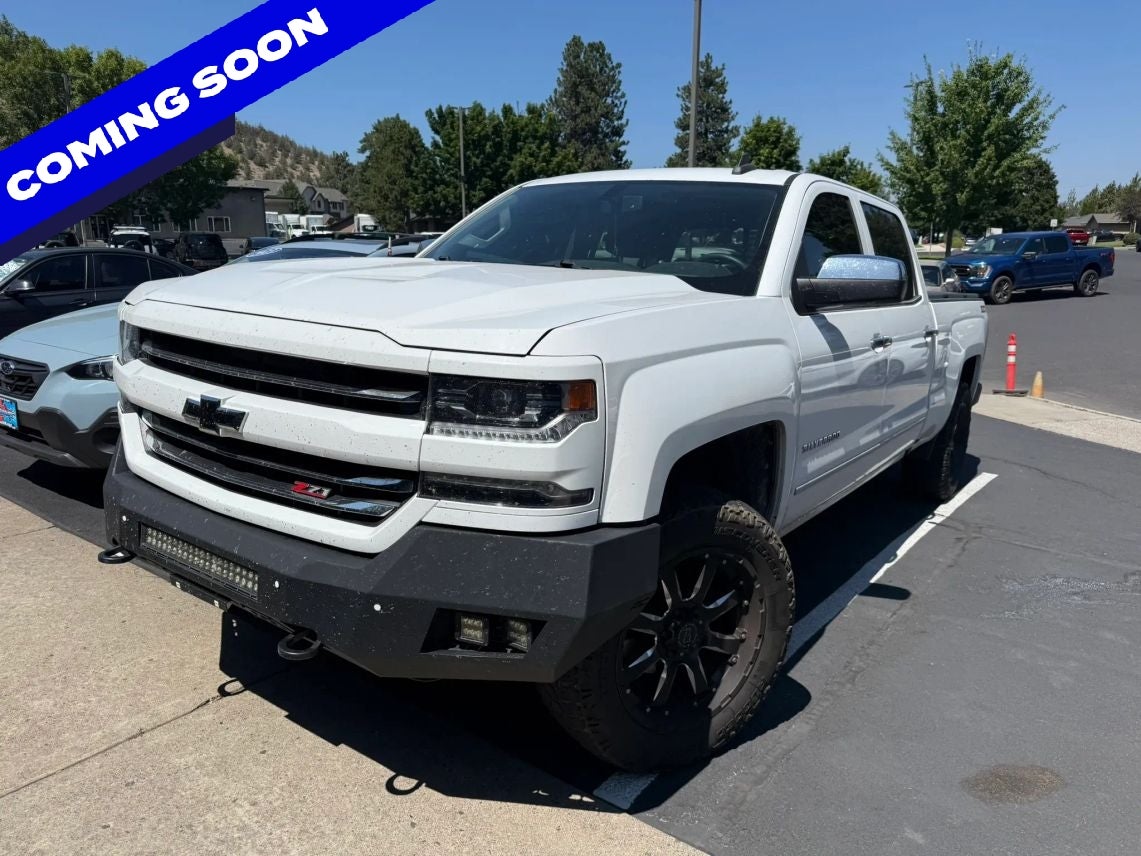 2017 Chevrolet Silverado 1500 Crew Cab Z71 LTZ Pickup 4D 6 1/2 ft