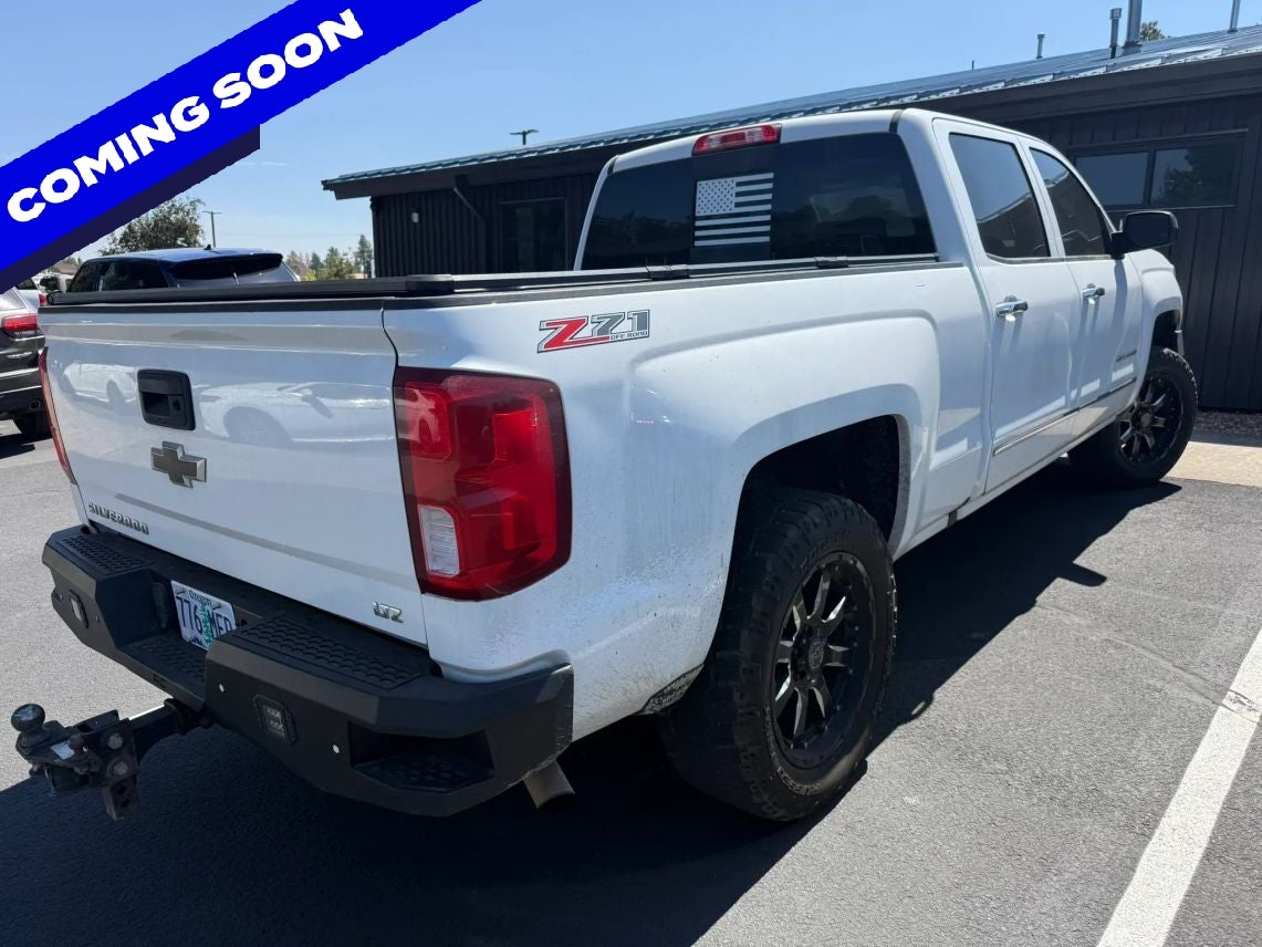 2017 Chevrolet Silverado 1500 Crew Cab Z71 LTZ Pickup 4D 6 1/2 ft