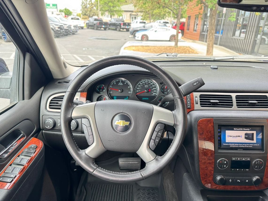 2011 Chevrolet Avalanche LT Sport Utility Pickup 4D 5 1/4 ft