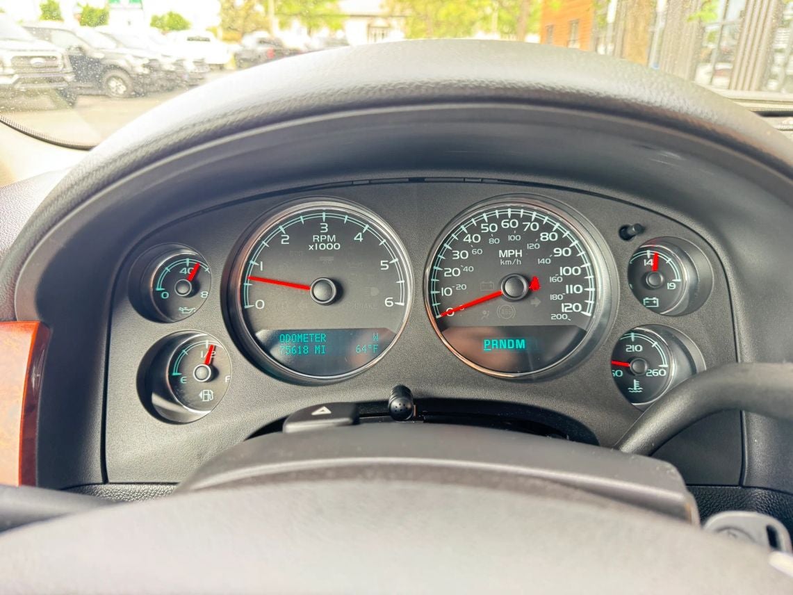 2011 Chevrolet Avalanche LT Sport Utility Pickup 4D 5 1/4 ft