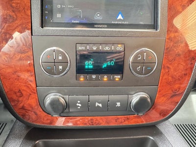 2011 Chevrolet Avalanche LT Sport Utility Pickup 4D 5 1/4 ft
