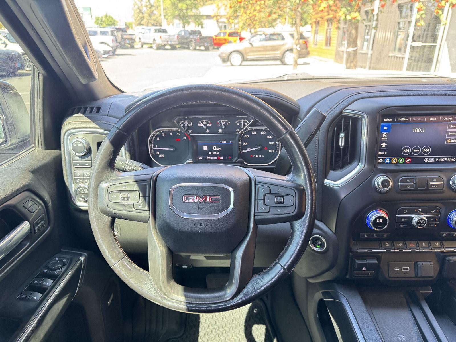 2021 GMC Sierra 1500 AT4