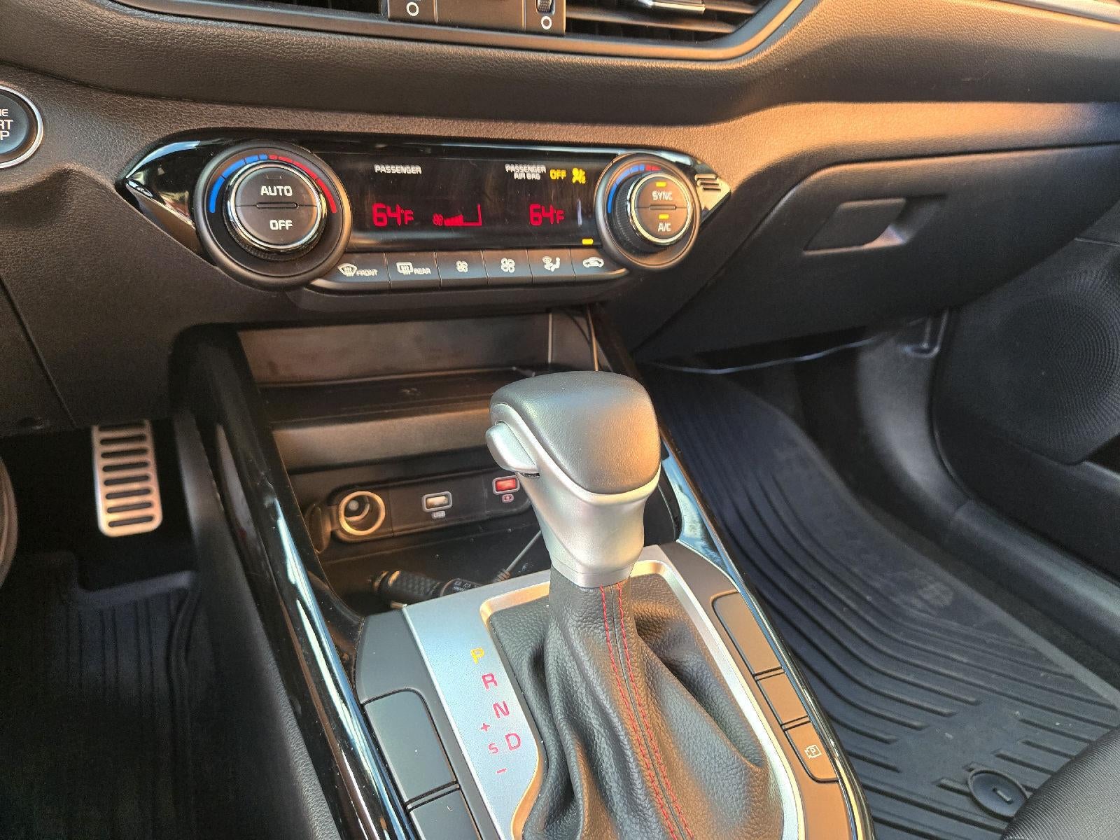 2024 Kia Forte GT
