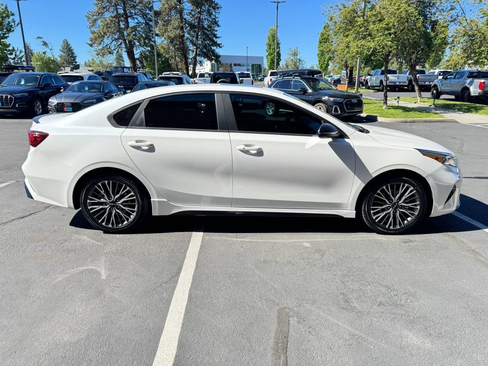 2023 Kia Forte GT-Line
