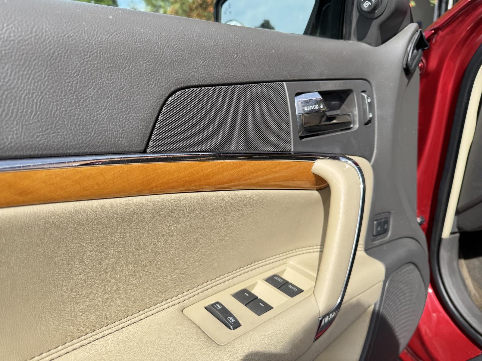 2010 Lincoln Mkz Sedan 4D