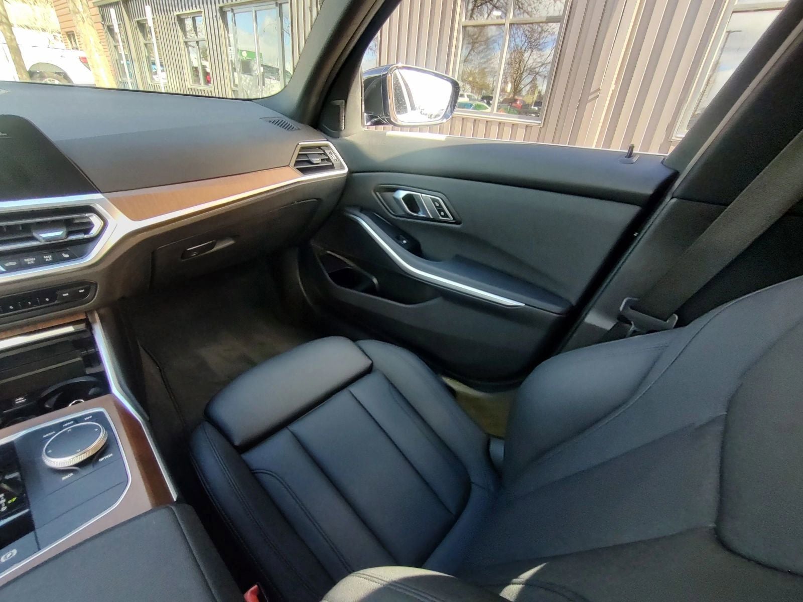 2021 BMW 3 Series 330i