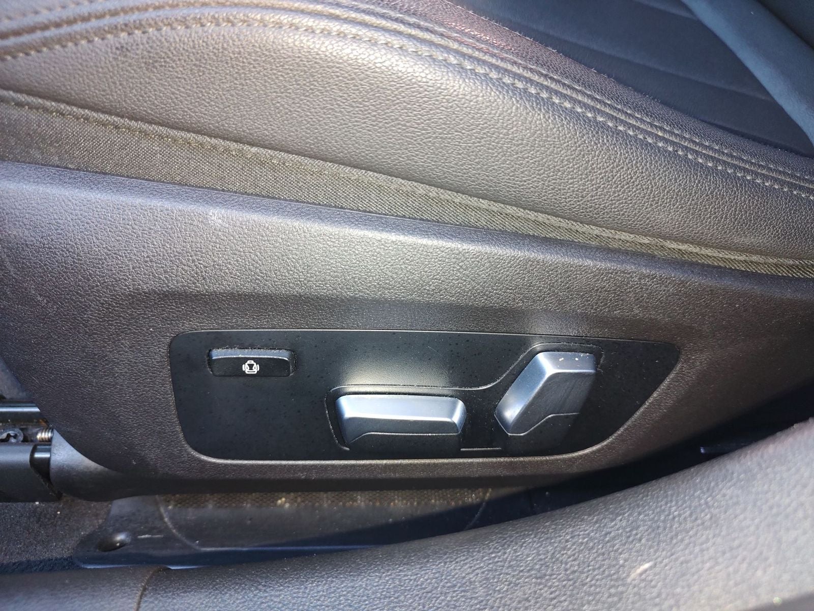 2020 BMW 3 Series 330i