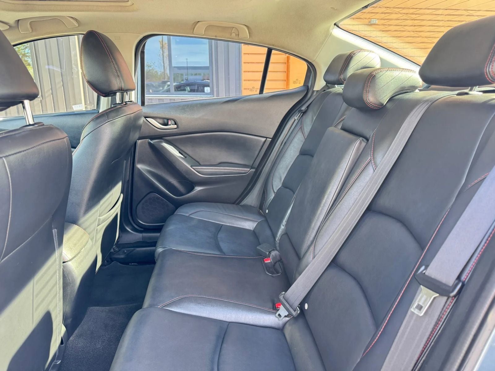 2015 Mazda Mazda3 i Grand Touring