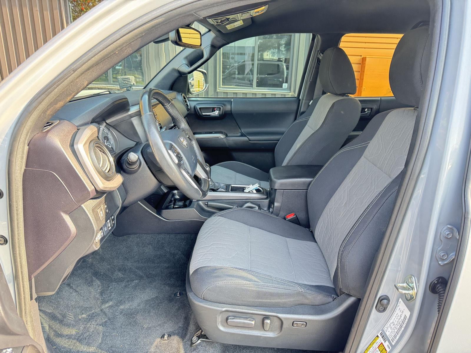 2020 Toyota Tacoma Double Cab TRD Off-Road Pickup 4D 5 ft