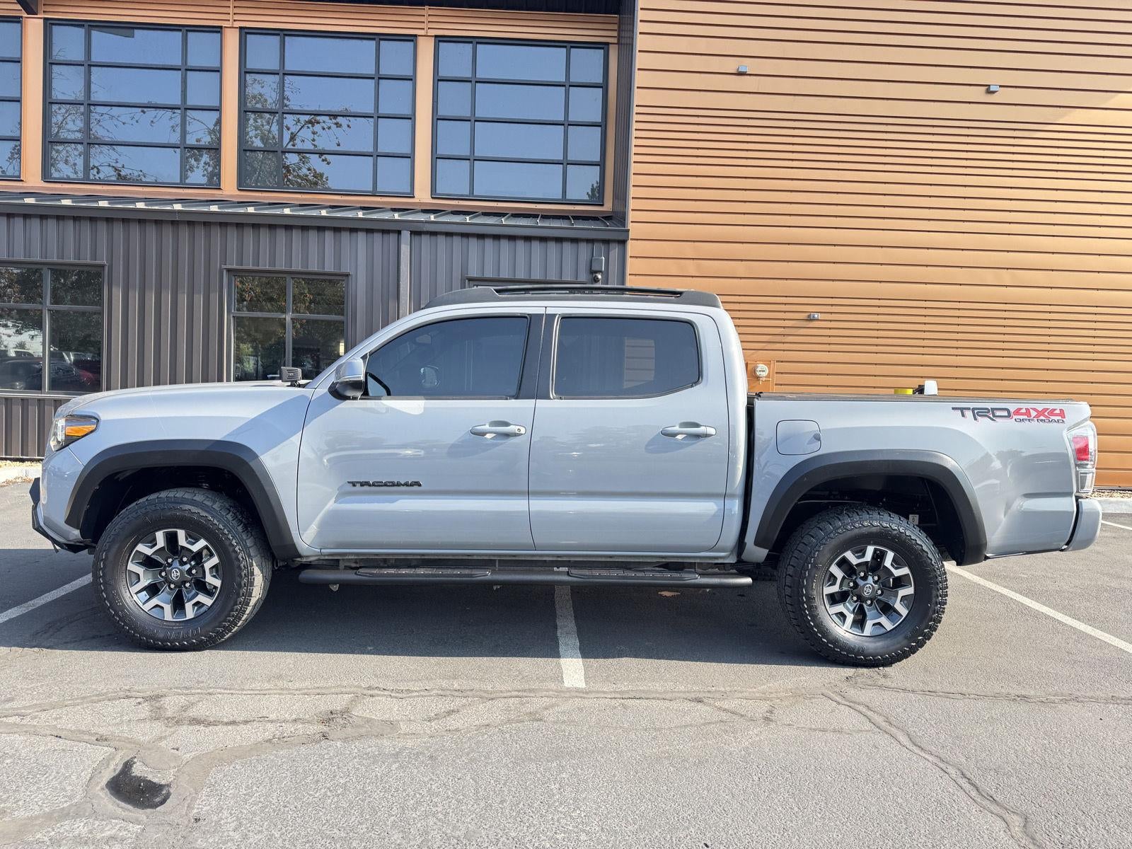 2020 Toyota Tacoma Double Cab TRD Off-Road Pickup 4D 5 ft