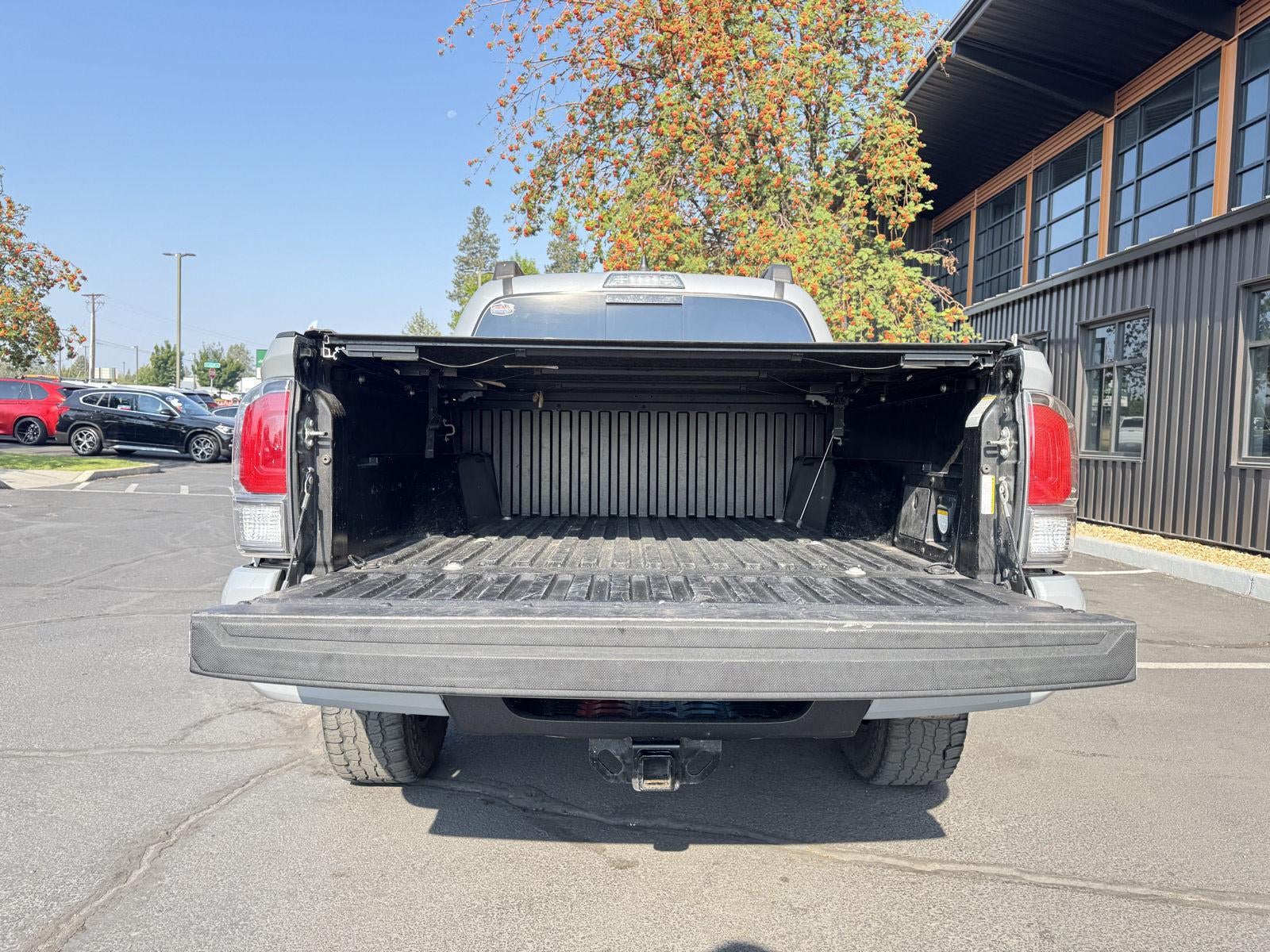 2020 Toyota Tacoma Double Cab TRD Off-Road Pickup 4D 5 ft