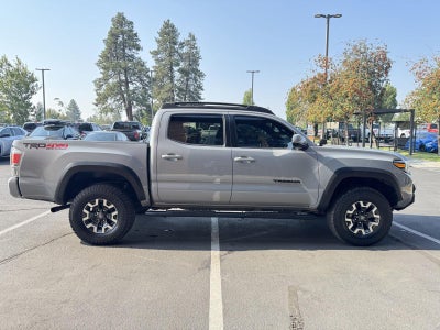 2020 Toyota Tacoma Double Cab TRD Off-Road Pickup 4D 5 ft