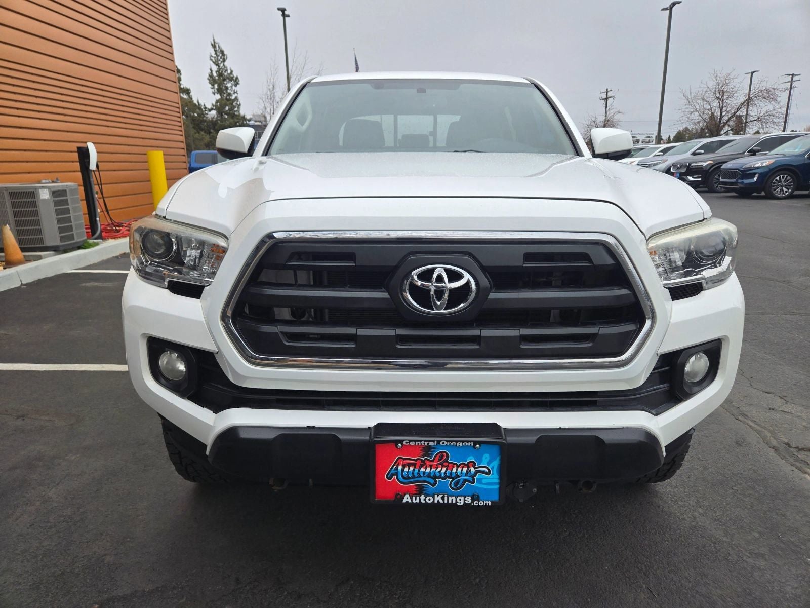 2017 Toyota Tacoma SR5