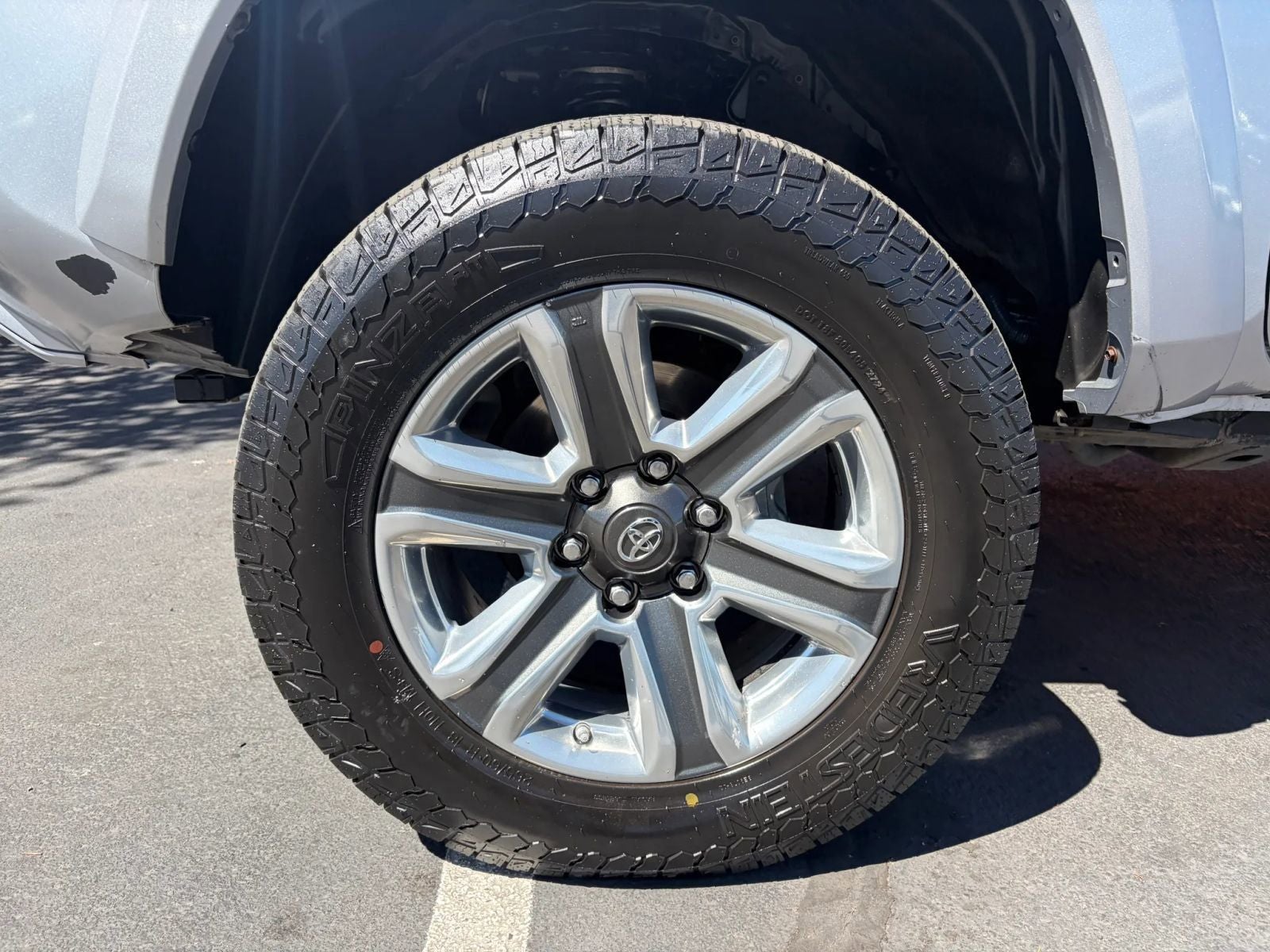 2019 Toyota Tacoma Limited V6