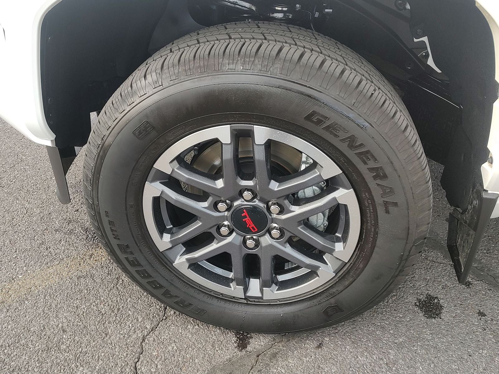 2024 Toyota Tacoma TRD Sport Pickup 4D 5 ft