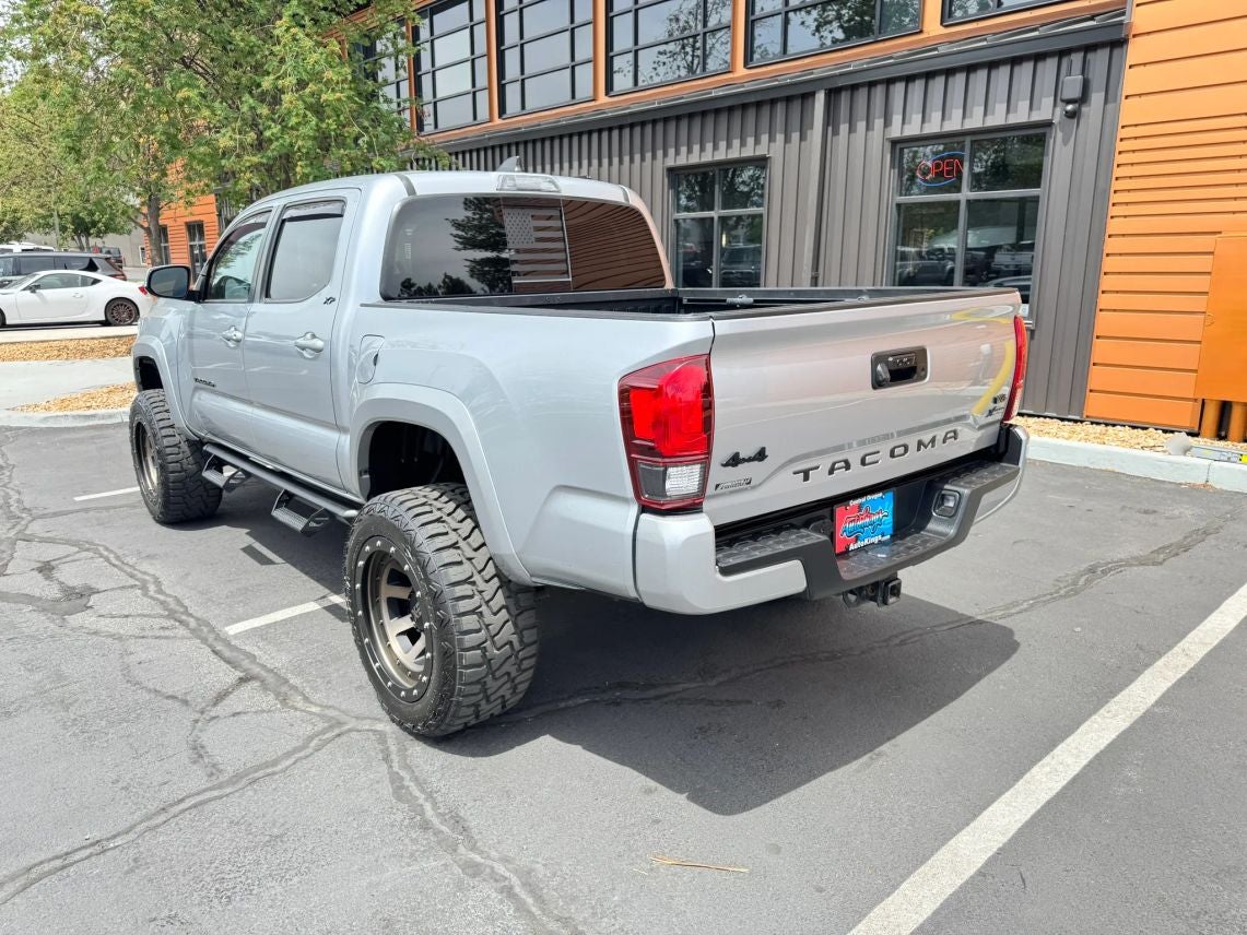 2023 Toyota Tacoma Double Cab SR5 Pickup 4D 5 ft