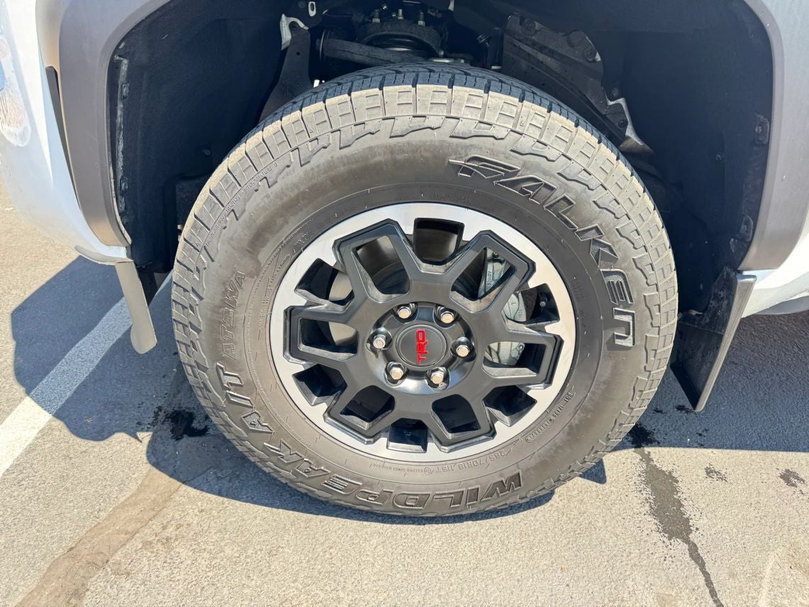 2024 Toyota Tacoma Double Cab TRD Off-Road I-FORCE MAX Pickup 4D 5 ft