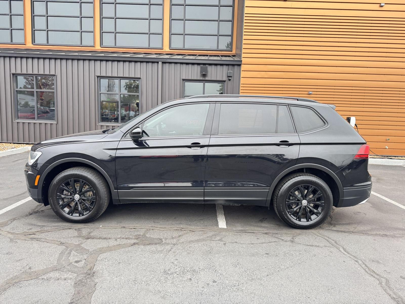 2019 Volkswagen Tiguan S