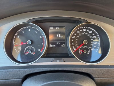 2016 Volkswagen Golf TSI S w/Sunroof