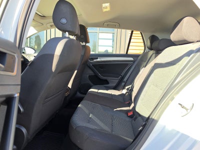 2016 Volkswagen Golf TSI S w/Sunroof
