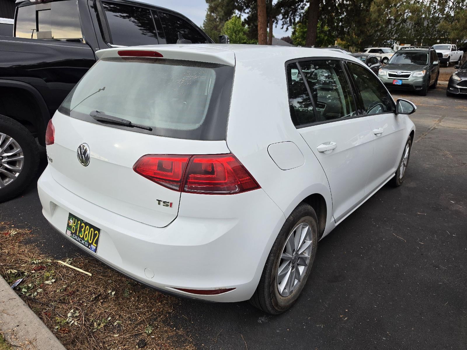 2016 Volkswagen Golf TSI S w/Sunroof