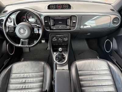 2012 Volkswagen Beetle 2.0 TSi