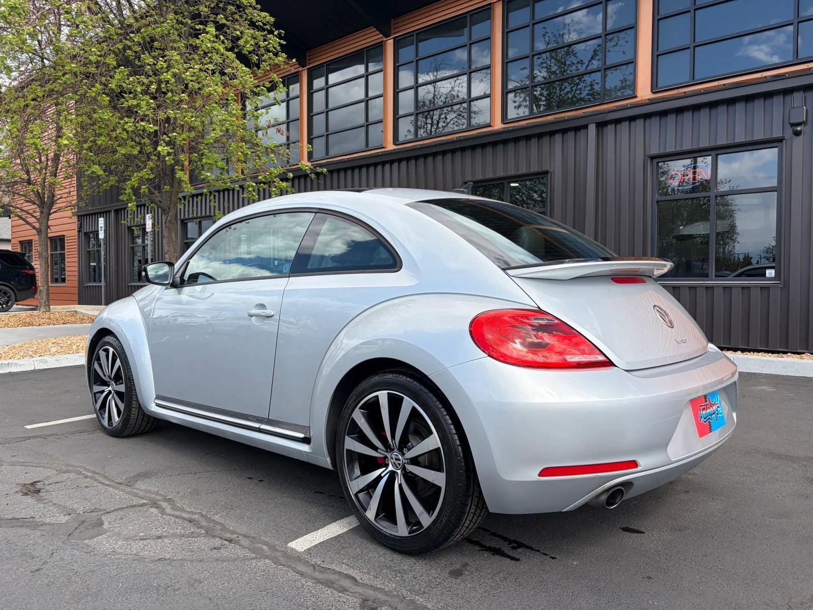 2012 Volkswagen Beetle 2.0 TSi