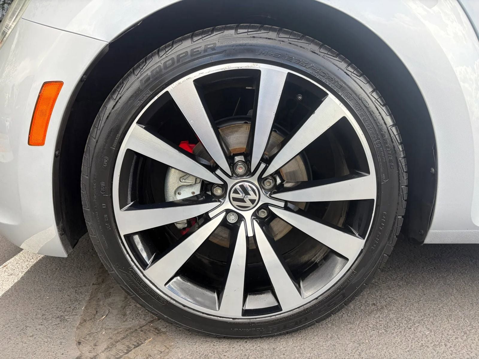 2012 Volkswagen Beetle 2.0 TSi