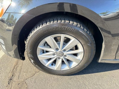 2015 Volkswagen Golf TSI S 2-Door