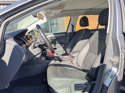 2017 Volkswagen Golf Alltrack SE