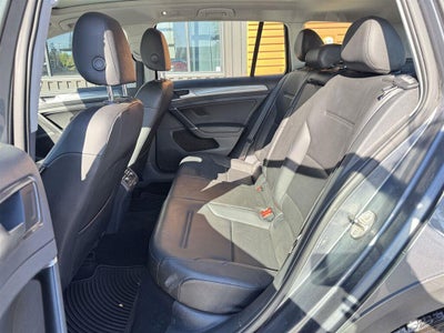 2017 Volkswagen Golf Alltrack SE
