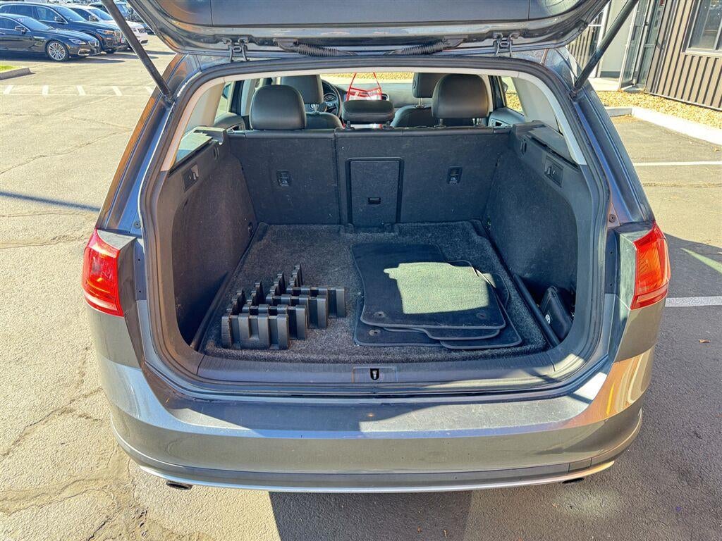 2017 Volkswagen Golf Alltrack SE