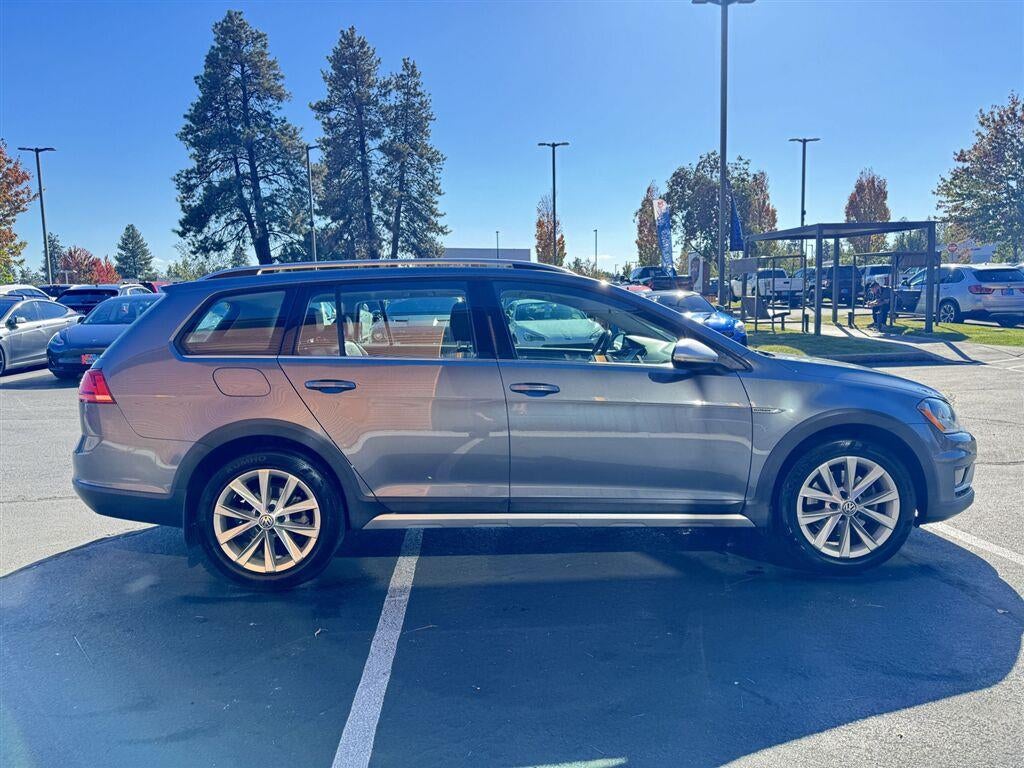 2017 Volkswagen Golf Alltrack SE