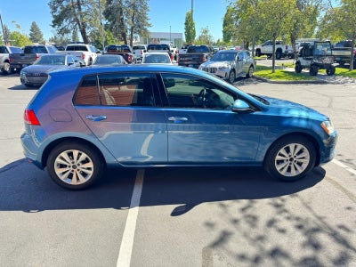 2015 Volkswagen Golf TDI S 4-Door